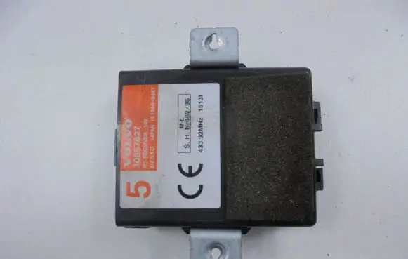 Volvo S40, V40 Door central lock control unit/module 30857627