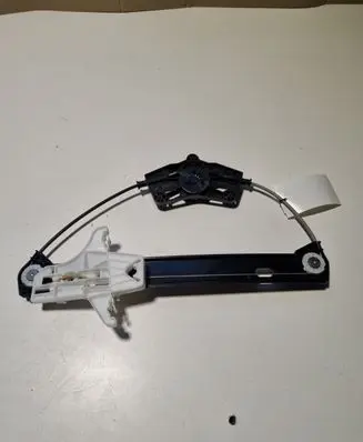 Volkswagen Jetta VII Rear window lifting mechanism without motor 17A839461D
