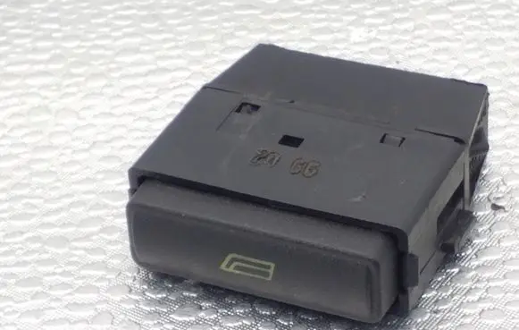 Audi A4 S4 B5 8D Electric window control switch 893959859A