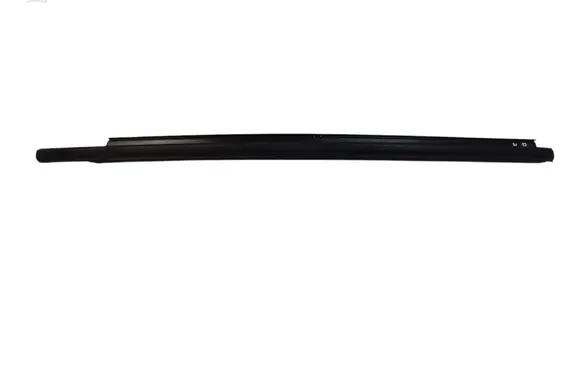 Ford Explorer V Front door glass trim molding BB537821452 BB537821452AJ BB537821453