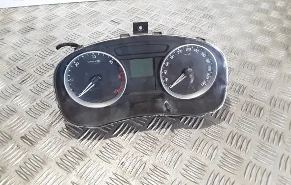 Skoda Fabia Mk1 (6Y) Speedometer (instrument cluster) 5J0920810C