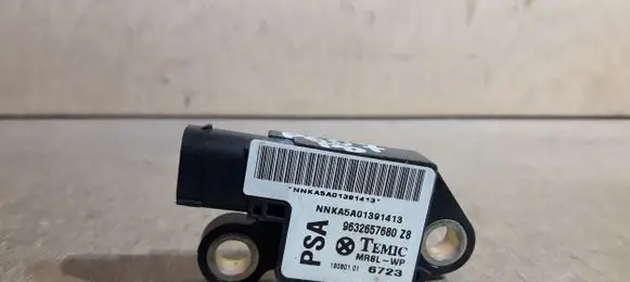 Peugeot 607 Airbag deployment crash/impact sensor 9632657680 9632657680Z8 TEMIC