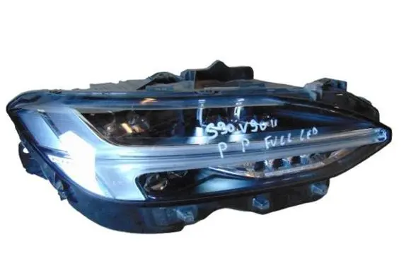 Volvo S90, V90 Headlight/headlamp 31655139