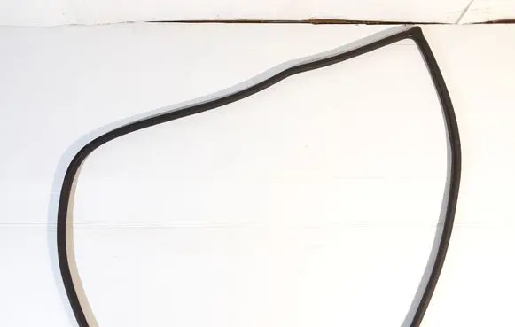 SsangYong Tivoli Front door rubber seal 