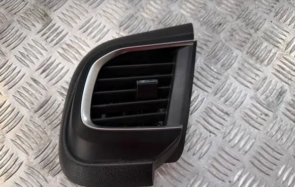 Toyota Proace Dashboard side air vent grill/cover trim 