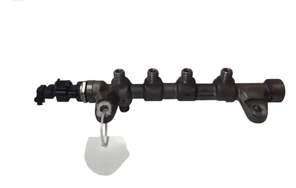 Opel Insignia A Fuel main line pipe 0445214221 55576177