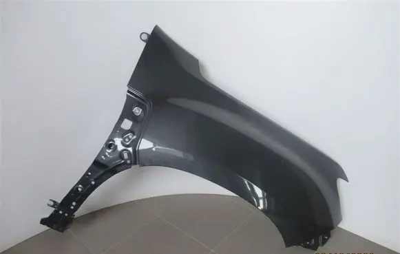 Dacia Duster Fender