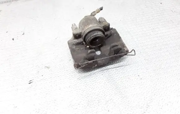Volkswagen Touran I Front brake caliper