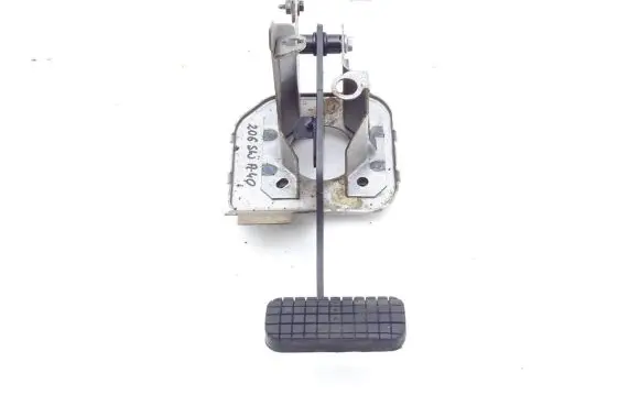 Peugeot 206 Brake pedal