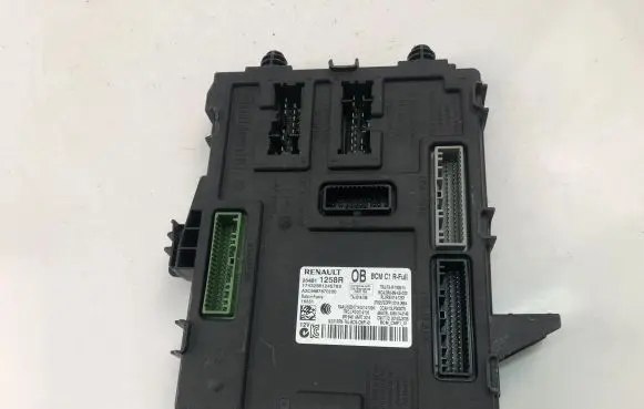 Renault Megane III Other control units/modules 284B11258R