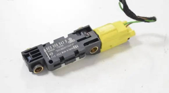 Audi A4 S4 B7 8E 8H Airbag deployment crash/impact sensor 8E0959643B