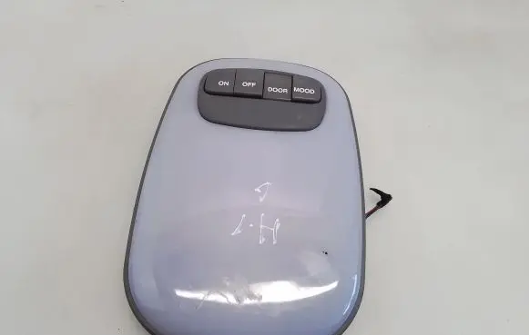 Hyundai H-100 Rear seat light 928004A401