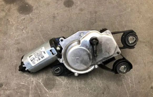 Seat Altea Rear window wiper motor 5P0955711E