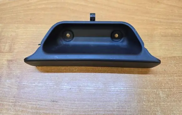 Volvo XC60 Tailgate trunk handle TEW000719