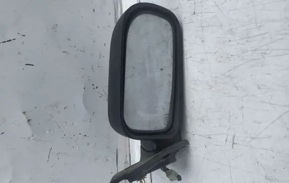 Mitsubishi Space Runner Front door electric wing mirror E201821