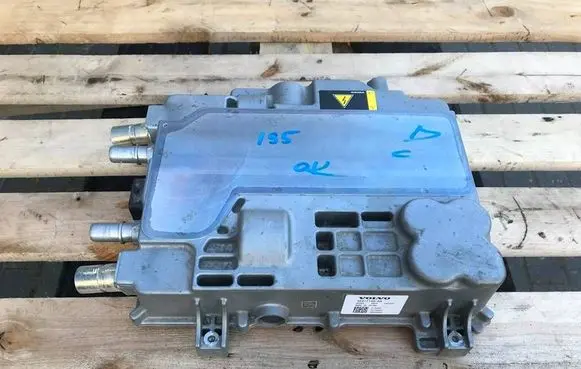 Volvo XC90 Voltage converter inverter 32411160AA 01760251 9R208642