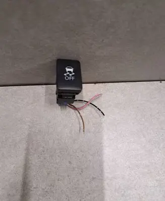 Mitsubishi Outlander ESP (stability program) switch 4L12