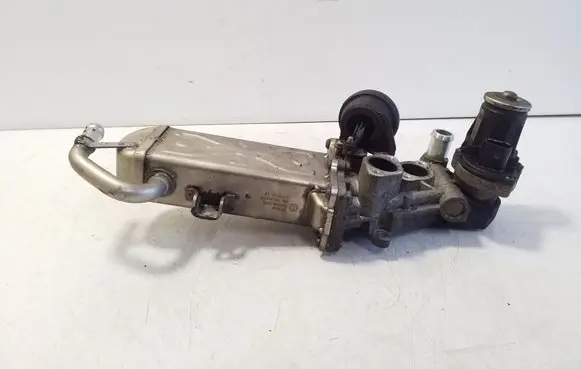 Audi Q3 8U EGR valve cooler 03L131512CF