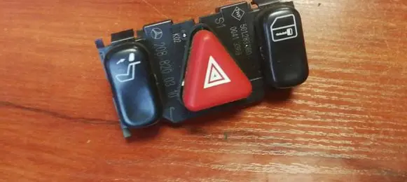 Mercedes-Benz E W210 Hazard light switch 2108201710