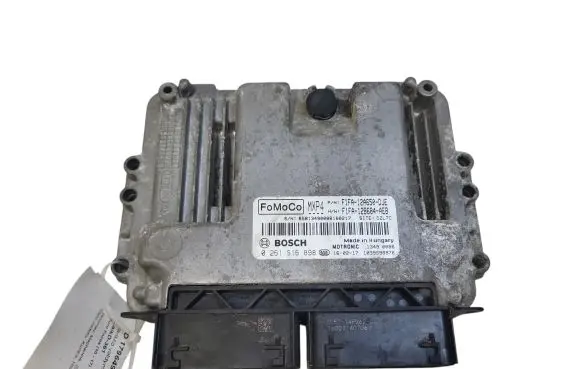 Ford Focus Engine control unit/module 0261S16898 FIFA12A650DJE 13490086