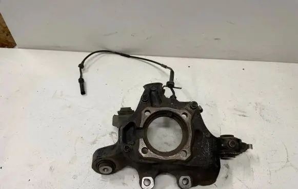 BMW X4 F26 Rear wheel hub spindle/knuckle 6790498
