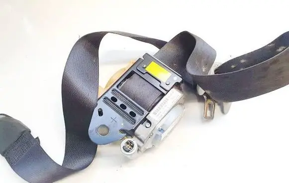 Toyota Avensis T250 Front seatbelt 732205050
