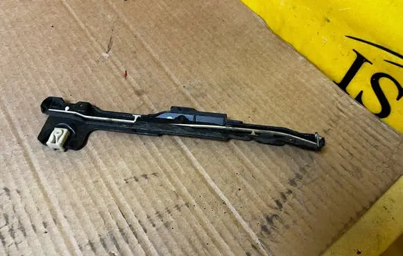 BMW 5 G30 G31 G38 Other exterior part 9334790