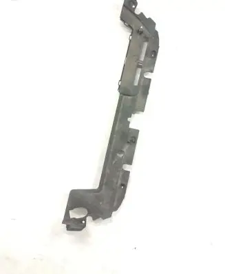 Toyota Auris 150 Radiator trim 5314102020