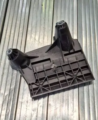 Battery tray