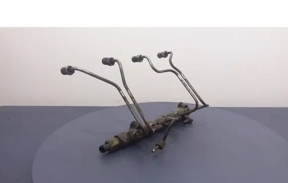 Toyota Avensis Verso Fuel main line pipe 8945812010
