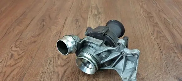 BMW 3 F30 F35 F31 Turbo 11658519476