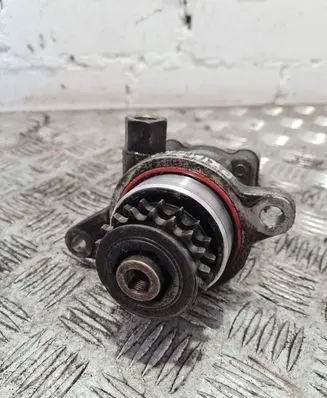 Nissan Primera Power steering pump 8H800