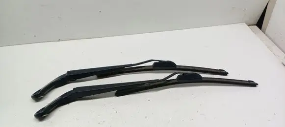 Mini One - Cooper Coupe R56 Windshield/front glass wiper blade 7335478