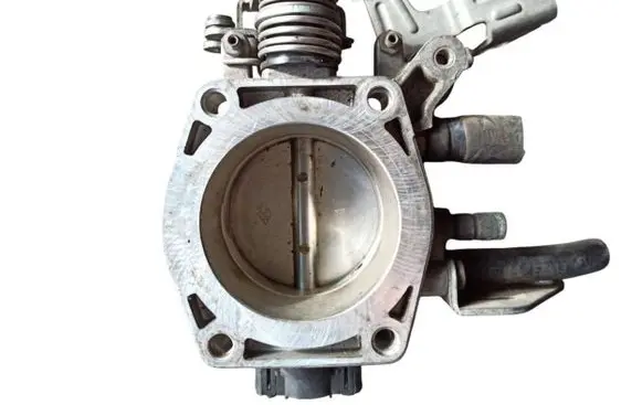 BMW 5 E34 Throttle valve 1748094