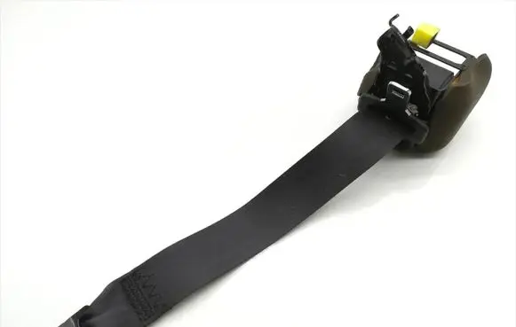 Mazda 6 Rear seatbelt T89493T
