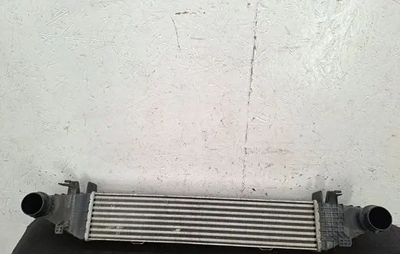 Mercedes-Benz E C207 W207 Intercooler radiator A2045000000