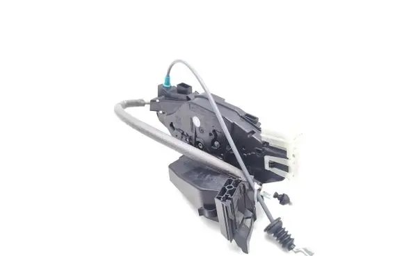 Mercedes-Benz A W176 Front door lock A1770032899 A0997203102