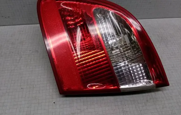 Mercedes-Benz E W211 Tailgate rear/tail lights A2118201464 A2118200777