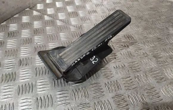 Mazda 6 Accelerator throttle pedal GHP941600 6PV31204103