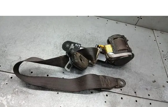 Hyundai Matrix Front seatbelt 