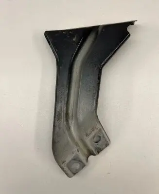 Audi A1 Fender mounting bracket 8X0821136A