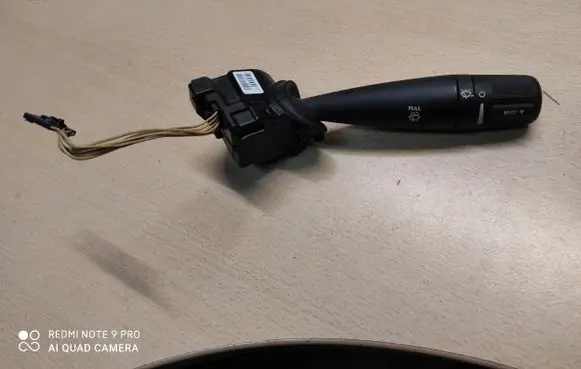 Chrysler 200 Wiper control stalk 214867208
