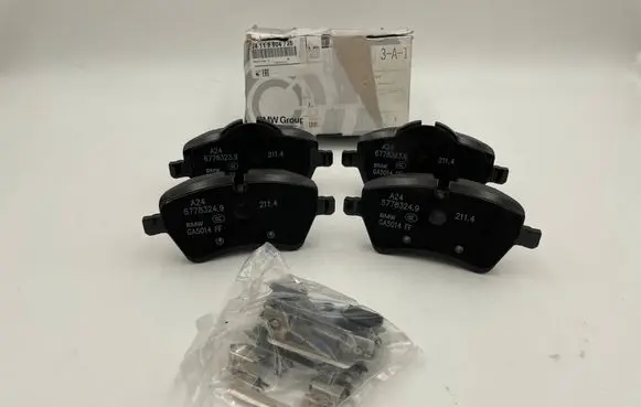 Mini Cooper Countryman R60 Brake pads (front) 9804735 113670451331