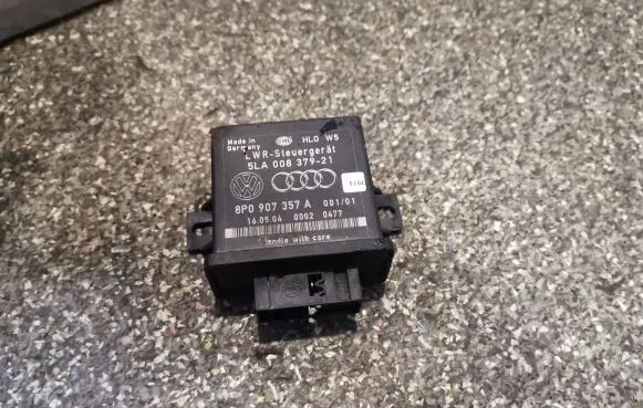Audi A6 S6 C6 4F Light module LCM 8P0907357A