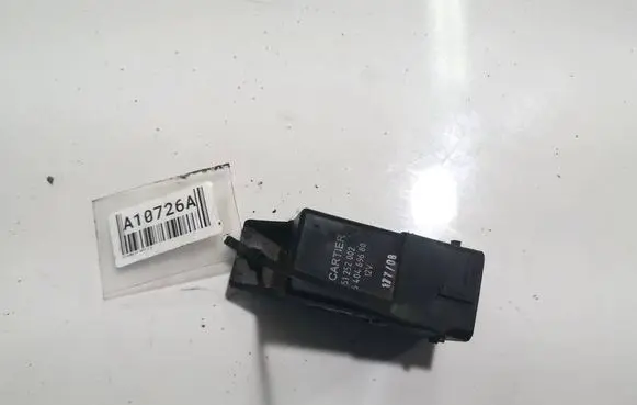 Citroen C5 Glow plug pre-heat relay 9640469680 51252002