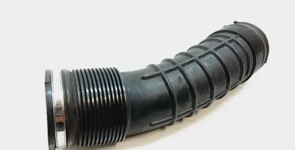 Volvo S80 Air intake hose/pipe 6898050