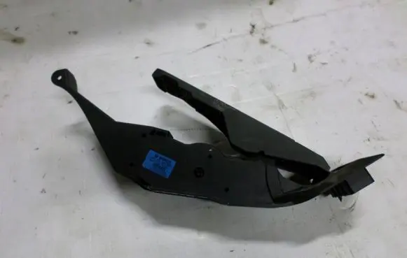 Infiniti EX Accelerator throttle pedal 180021BA0A