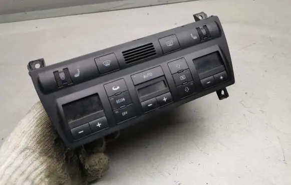 Audi A6 S6 C5 4B Climate control unit 4B0820043J