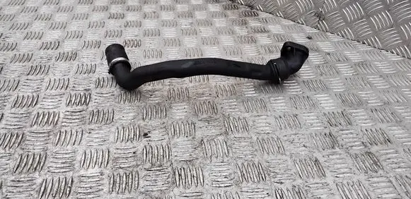 Audi 80 90 S2 B4 Breather hose/pipe 028103491G