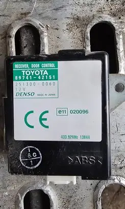 Toyota RAV 4 (XA20) Door central lock control unit/module 8974142151 2513000060